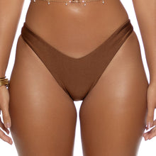 Brown-L176-N50-007