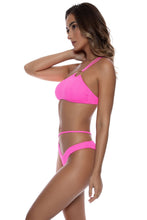 WAVY BABY - Asymmetric Ring Top & Moderate Ring Side Bottom • Blazing Pink