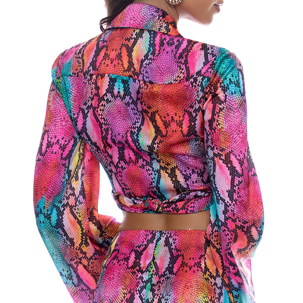 ELECTRIC SKIN - Cropped Tie Shirt