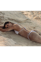 SUNKISS GLOW - Ring Seamless Triangle Top & Strap Ring Thong Bottom • White