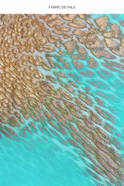 SAVAGE ESSENCE - Triangle Halter Top & Seamless Moderate Bottom • Multicolor