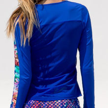 GORGEOUS CHAOS - Fitted Long Sleeve Trimmed Top