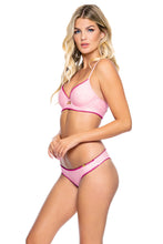 CANDY CLOUDS - Underwire Top & Seamless Wavey Ruched Back Bottom • Pink