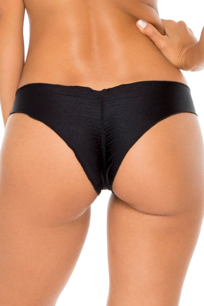 COSITA BUENA - Zig Zag Knotted Cut Out Triangle Top & Seamless Wavey Ruched Back Bottom • Black Campaign