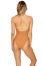 JAGGED BOMBSHELL - One Piece Bodysuit • Caramelo