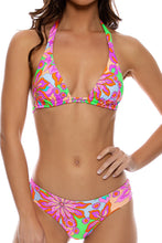 VIVI IL MOMENTO - Triangle Halter Top & Seamless Full Ruched Back Bottom • Multicolor